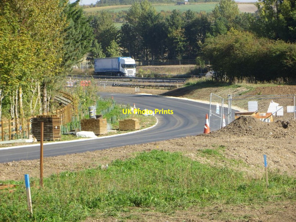 Photo 6"x4" Posts on the Side Chilton\/SU4885 c2016