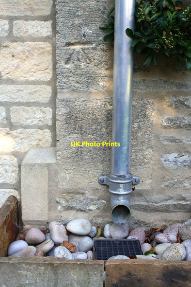 Photo 6"x4" Benchmark on 'Ellen Cottage' Burford\/SP2512 c2016