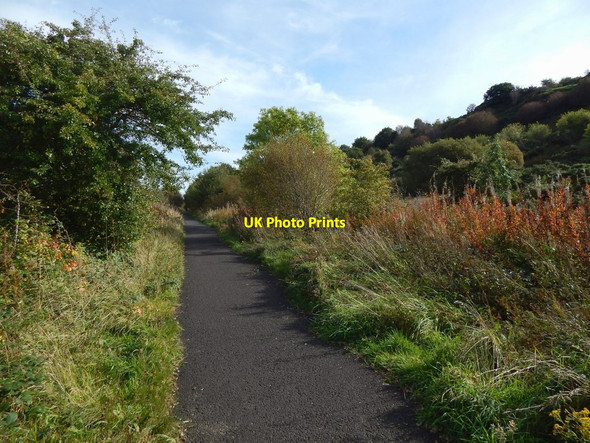 Photo 6"x4" Cycle path above Gibshill Port Glasgow c2016 P1