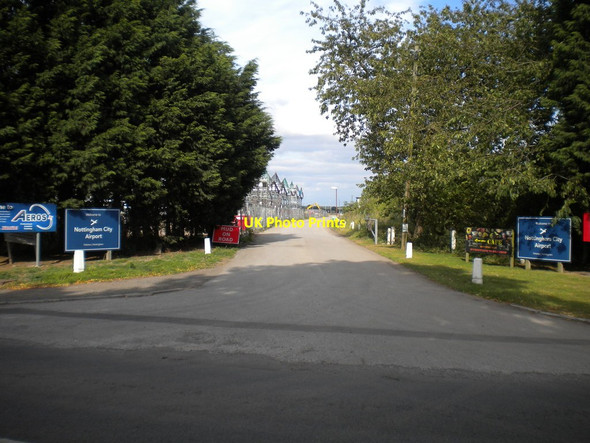 Photo 6"x4" Vehicular entrance to Nottingham Airport Tollerton\/SK6034 c2016