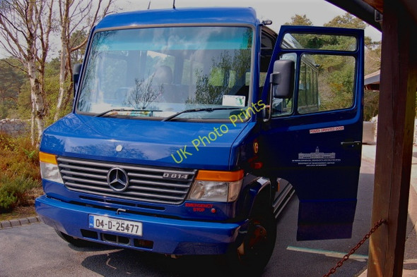 Photo 6"x4" Glenveagh National Park - Bus to and from castle Creeslough c2008
