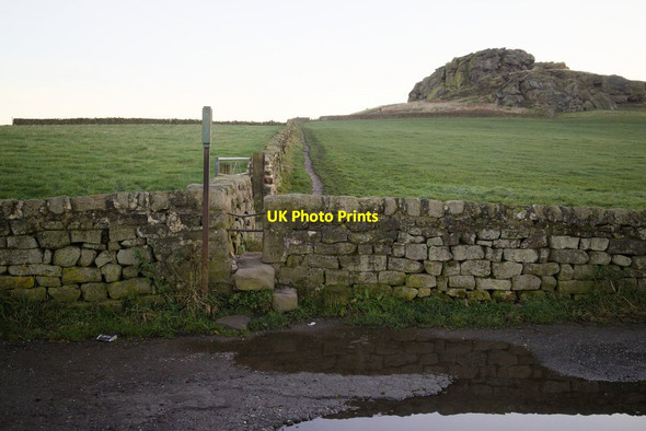 Photo 6"x4" Path to Almscliff Crag North Rigton c2016