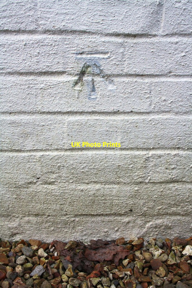 Photo 6"x4" Benchmark on Evendon's Lodge Wokingham c2015