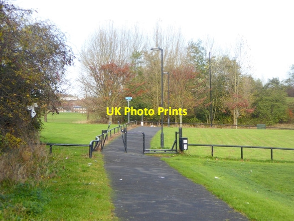 Photo 6"x4" Cycle-and foot-path in Farringdon New Silksworth c2016
