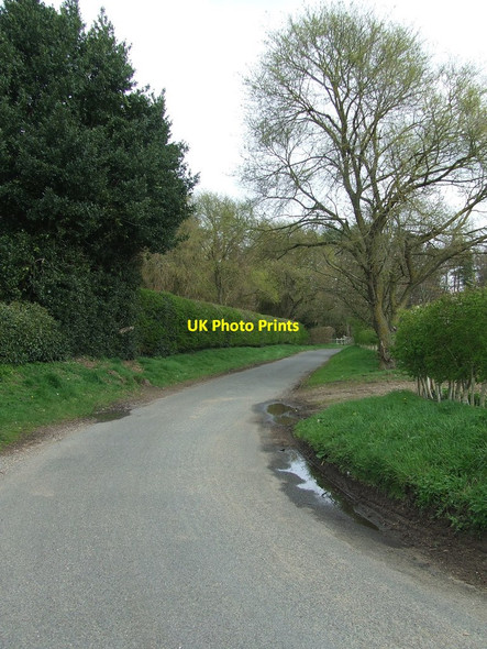 Photo 6"x4" Sky Hall Hill Boxted Cross c2016