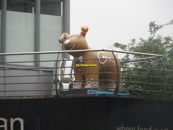 Photo 6"x4" Great North Snowdog Gingerbread Dog, The Biscuit Factory, Newcastle upon Tyne Newcastle upon Tyne c2016