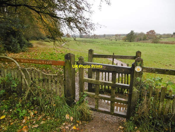 Photo 6"x4" Kenilworth, gate Kenilworth c2016