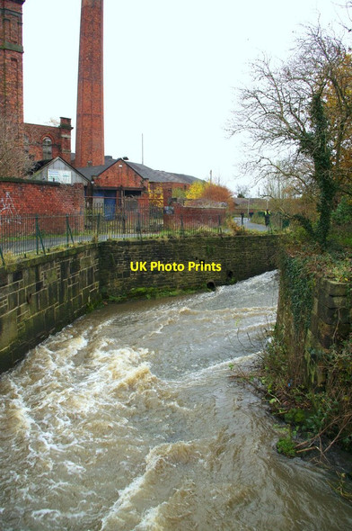 Photo 6"x4" River Douglas, Wigan Ince in Makerfield c2016