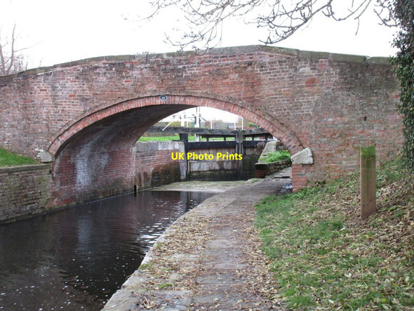 Photo 6"x4" Bridge 60 and the lower lock gate Retford c2016