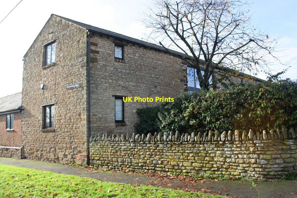 Photo 6"x4" Winnowing Barn, High Street Sherington c2016