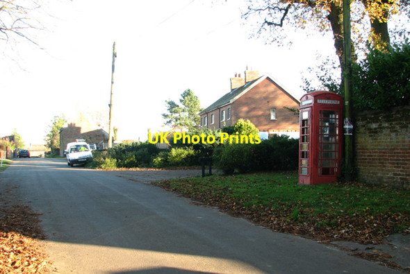 Photo 6"x4" The Street in Halvergate Freethorpe c2016