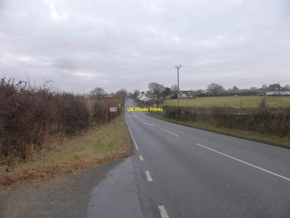 Photo 6"x4" The B5109 on the outskirts of Llangefni Llangefni c2016