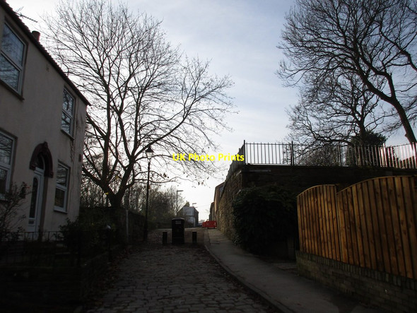 Photo 6"x4" Castle Garth Pontefract c2016