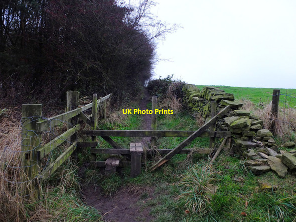 Photo 6"x4" Stile on path between Boar's Den Farm and High Moor Lane High Moor\/SD5011 c2016