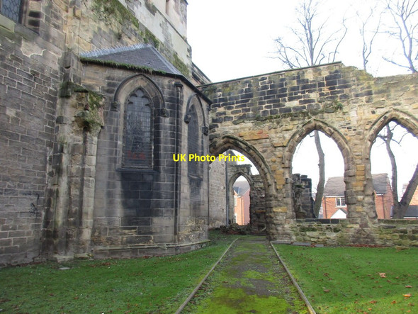 Photo 6"x4" All Saints' church, Pontefract - apse Pontefract c2016