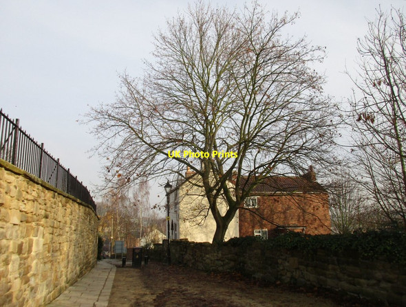 Photo 6"x4" Castle Garth Pontefract c2016