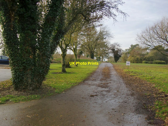Photo 6"x4" Entrance to Goring & Streatley golf course Streatley\/SU5980 c2016
