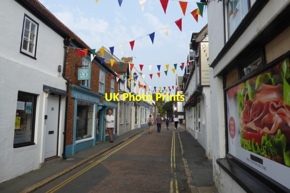 Photo 6"x4" Looking along Yarmouth High Street Yarmouth c2016