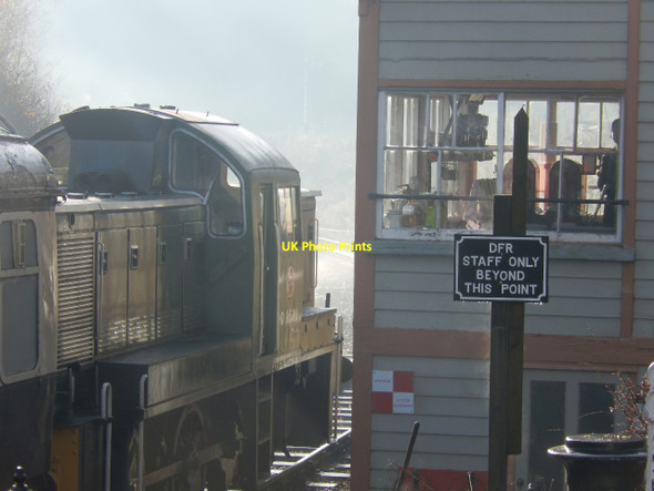 Photo 6"x4" Norchard Signal Box Allaston c2016