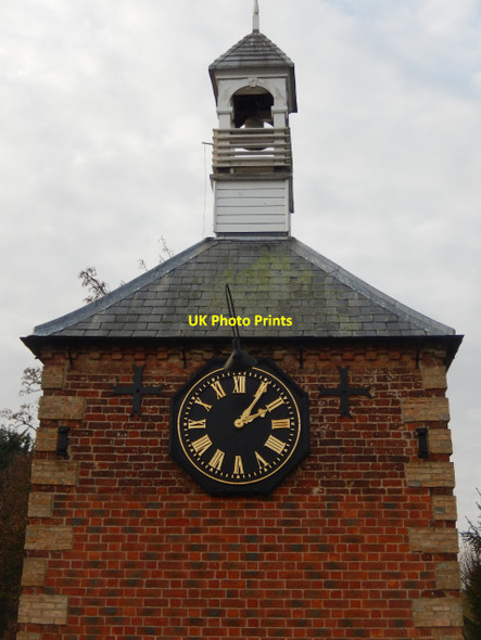 Photo 6"x4" Fenstanton Clock Tower Fenstanton c2016