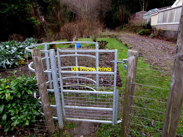 Photo 6"x4" Kissing gate to a public footpath, Trinant Pen-twyn\/SO2000 c2016