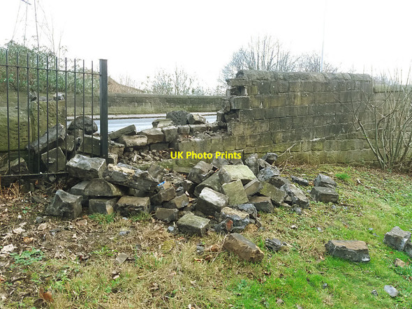 Photo 6"x4" Damaged wall at Wyther Lane bridge Sandford\/SE2535 c2016