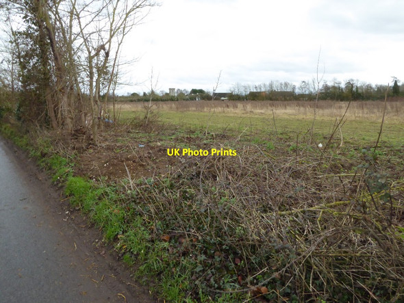Photo 6"x4" Field beside Pages Lane Church End\/SO8936 c2016