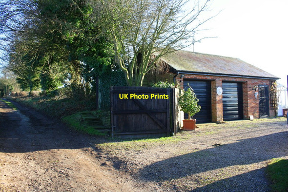 Photo 6"x4" Garages at Hill Barn Hailey\/SU6485 c2016