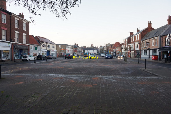 Photo 6"x4" The Square on Micklegate, Selby Selby c2016