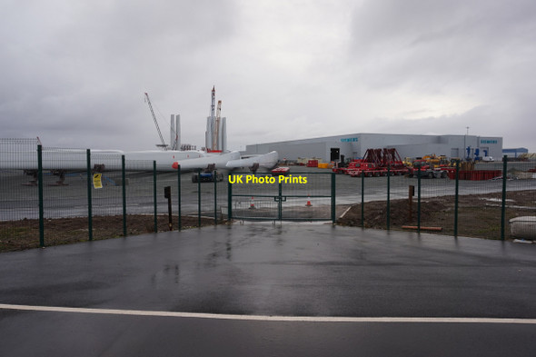 Photo 6"x4" Siemens Wind Turbine Factory Kingston upon Hull c2017