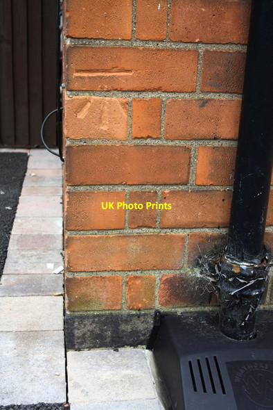 Photo 6"x4" Benchmark on #52 Windsor Avenue Newark-on-Trent c2016