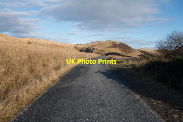 Photo 6"x4" View along Glen Devon looking towards The Law Frandy Fm c2017