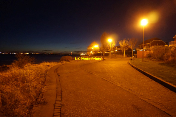 Photo 6"x4" Tidal Surge on the River Humber Kingston upon Hull c2017