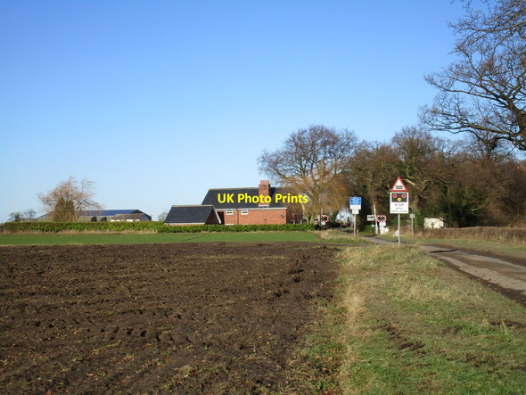 Photo 6"x4" Approaching Woodhall Gate Woodhall\/SE6931 c2017