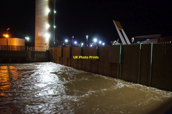 Photo 6"x4" Tidal Barrier on the River Hull Kingston upon Hull c2017