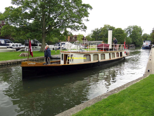 Photo 6"x4" A steamboat entering Hurley Lock Danesfield c2015