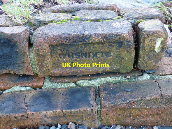 Photo 6"x4" Old Walkinshaw brick at Parklea Parkhill\/NS3573 c2017