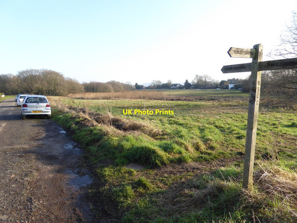 Photo 6"x4" Looking towards the South Downs from Henfield Common Nep Town c2017