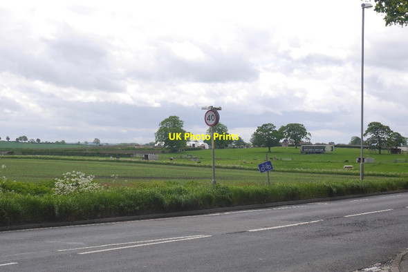 Photo 6"x4" Wakefield Road, Pontefract Pontefract c2016
