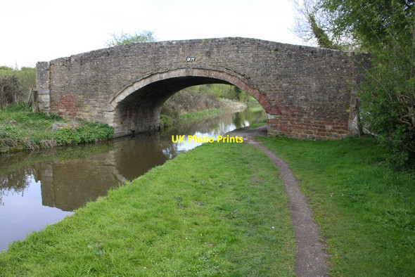 Photo 6"x4" Oxford Canal Bridge 207 Lower Heyford c2016