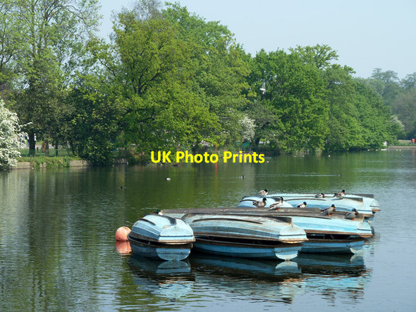 Photo 6"x4" The Lake, Valentines Park Ilford\/TQ4486 c2011