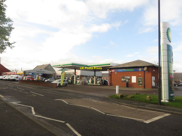 Photo 6"x4" BP garage, Shiremoor Shiremoor c2016