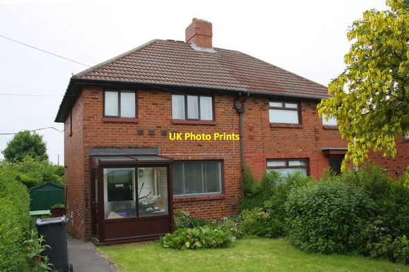 Photo 6"x4" Nos. 220 and 218 Scott Hall Road Leeds\/SE3034 c2016