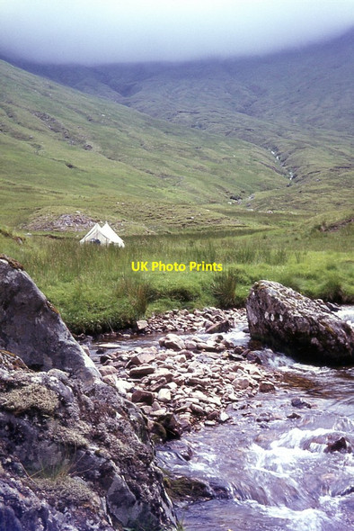 Photo 6"x4" Camp by Allt a' Chaorainn Mh\u00c3\u00b2ir Am B\u00e0thach c1967