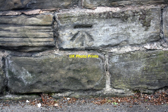 Photo 6"x4" Benchmark on wall outside Savile House, Harrogate Road Leeds\/SE3034 c2016