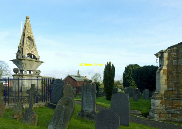 Photo 6"x4" A corner of Burton Lazars churchyard Burton Lazars c2017