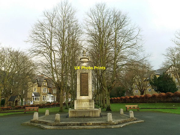 Photo 6"x4" Ilkley - World War 1 memorial Ilkley c2017