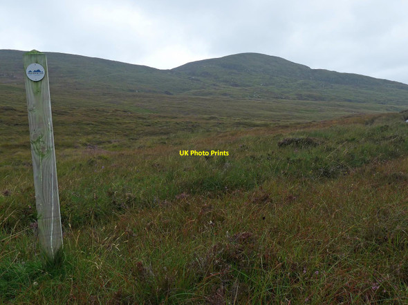 Photo 6"x4" Hebridean Way marker post, Gleann Uachdrach, Harris Taobh Tuath c2016