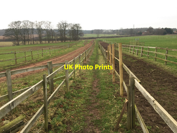 Photo 6"x4" Fenced footpath in Babworth Park Retford c2017