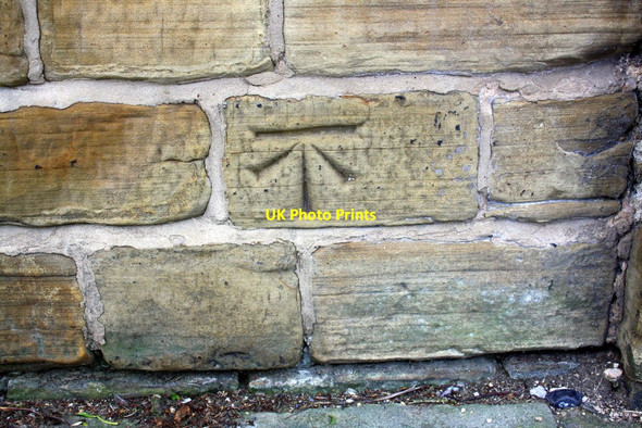 Photo 6"x4" Benchmark on wall of Chapeltown Road Leeds\/SE3034 c2016